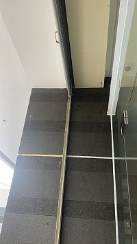Service rolling door dan kaca