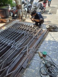 Service folding gate kelapa gading